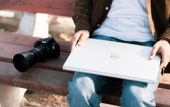 Nejlepší Notebooky pro Studenty: Výkon za Rozumnou Cenu 2024